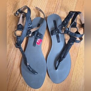 Kensie Wrap Around Sandals 7.5M